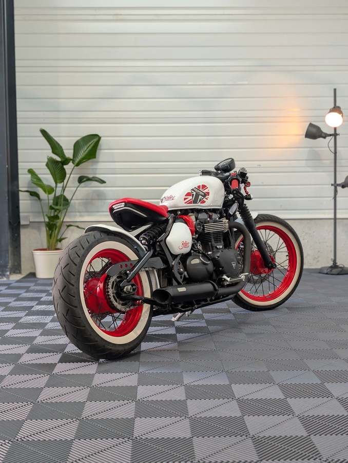 Triumph Bonneville Bobber 1200