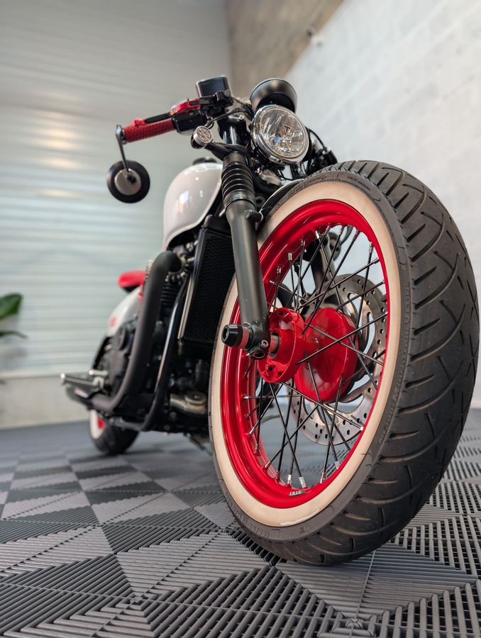 Triumph Bonneville Bobber 1200